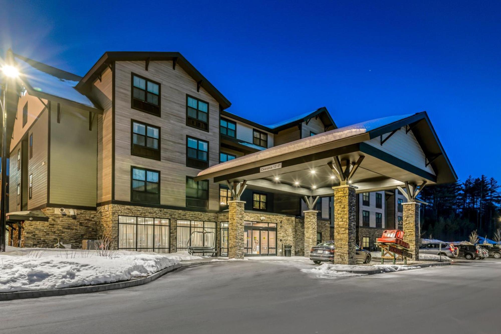 Fairfield By Marriott &